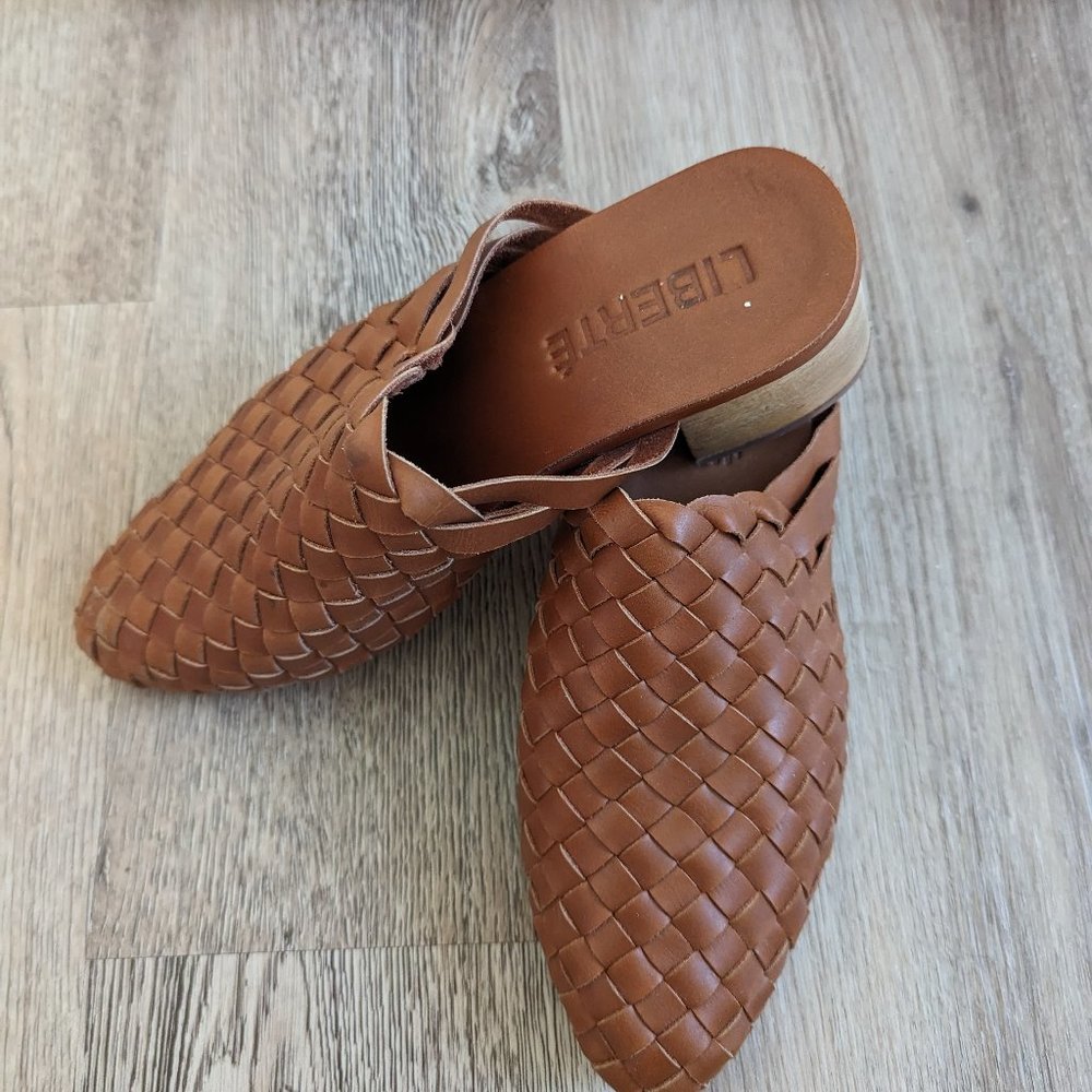 Liberté leather mules sz 8